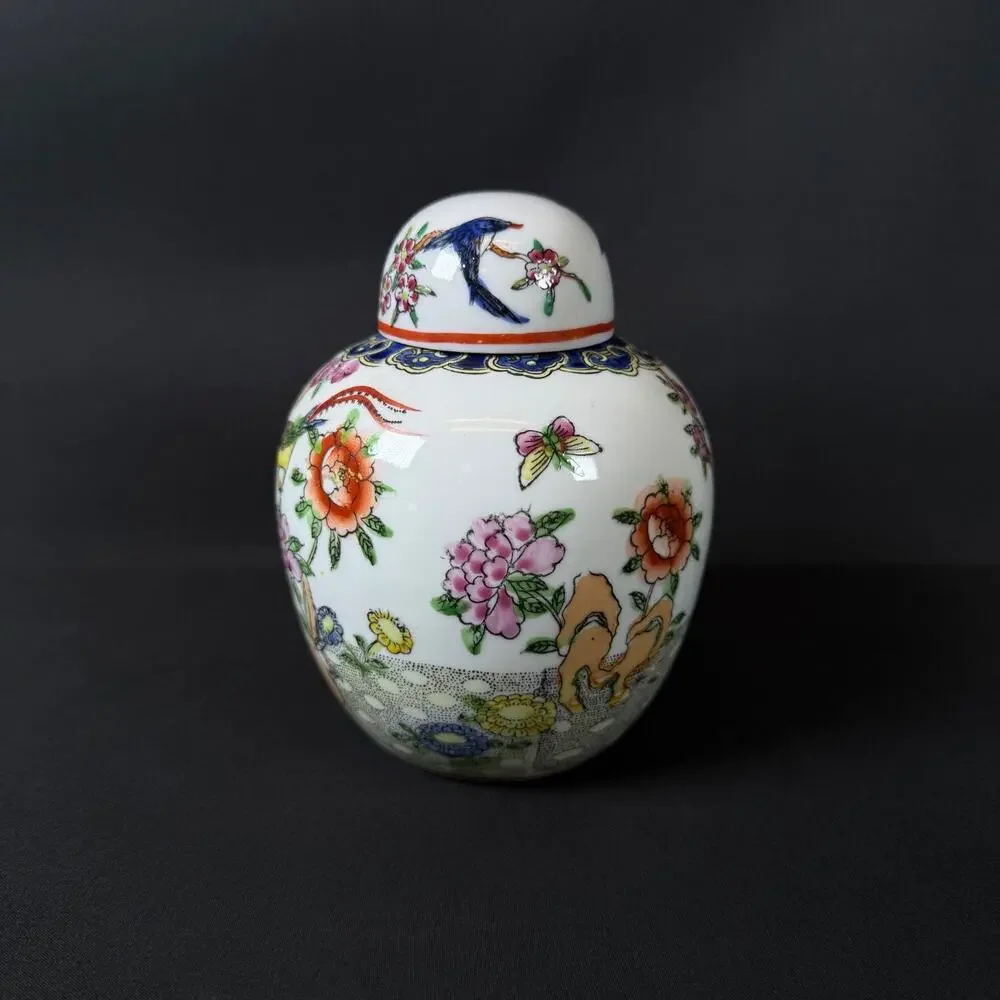 Oriental Lidded Porcelain Vase Hand Painted Decoration Flowers bird 5